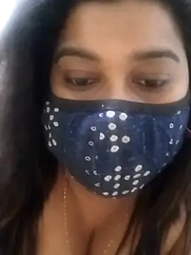 indianlisa5 online show from March 13, 2026, 11:00 pm