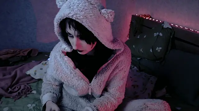 Rory Pink online show from March 12, 2026, 11:38 am