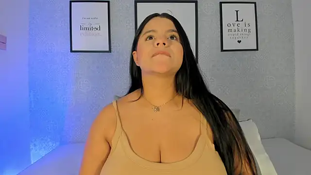 Natasha harper online show from April 13, 2026, 12:21 pm