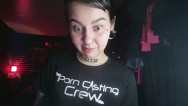 MoorderxDoll online show from March 16, 2025, 6:12 pm