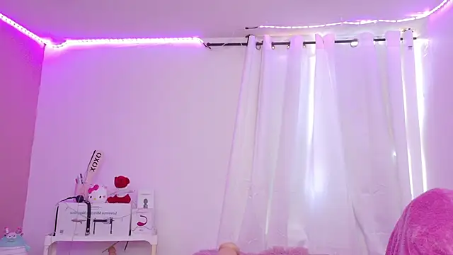 Sachi Meow online show from April 7, 2026, 6:19 pm