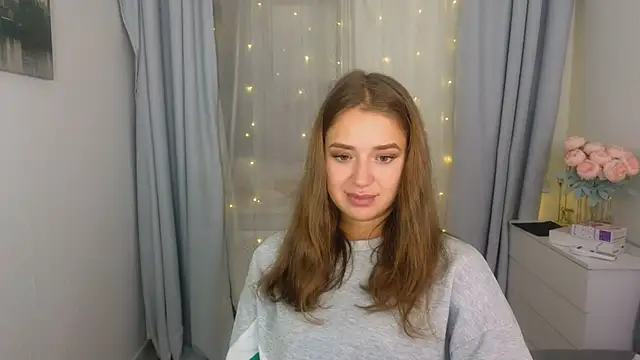 LovelyJessie online show from March 4, 2025, 2:10 pm