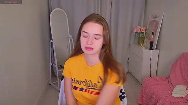 LovelyJessie online show from January 10, 2026, 1:46 pm