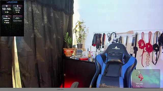 scarlet-kennedy98 online show from January 14, 2025, 10:12 pm