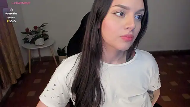 Snapshot of anaveleeez chatting on March 20, 2025, 7:03 am anaveleeez online show from March 20, 2025, 7:03 am