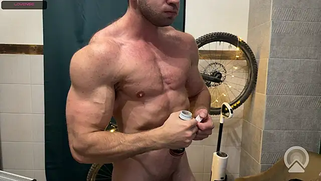 Snapshot of ericeric507 chatting on February 26, 2026, 4:50 pm ericeric507 online show from February 26, 2026, 4:50 pm