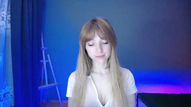 LuciaYoung online show from March 9, 2025, 10:19 pm