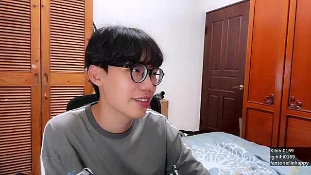 hihi0169 online show from November 29, 2025, 1:36 pm