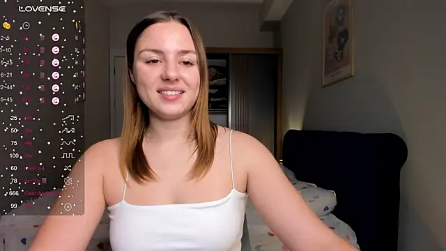 ThreeshaWhite online show from February 26, 2025, 6:11 pm