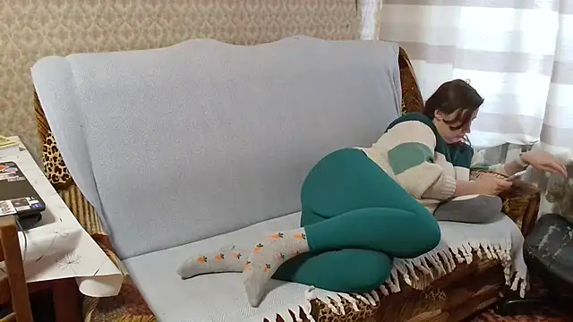 Snapshot of franceska_blue chatting on February 5, 2026, 10:09 am franceska blue online show from February 5, 2026, 10:09 am