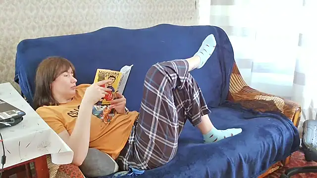 Snapshot of franceska_blue chatting on March 10, 2026, 11:26 am franceska blue online show from March 10, 2026, 11:26 am