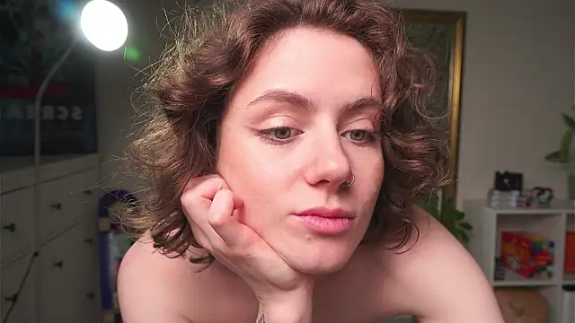 Snapshot of PixieMeow_ chatting on March 9, 2026, 4:33 pm PixieMeow online show from March 9, 2026, 4:33 pm