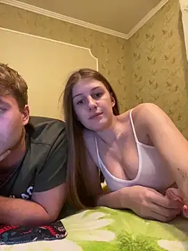  Kamax69  online show from February 27, 2025, 5:26 pm