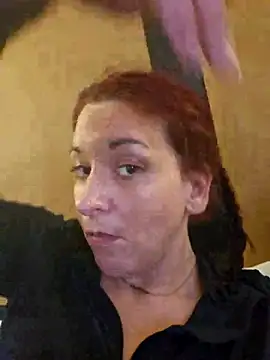 bella8769 online show from March 5, 2025, 11:38 pm