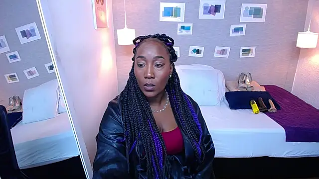 kiara evanss online show from March 6, 2025, 8:37 pm