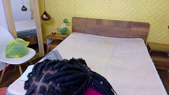 kiara evanss online show from November 20, 2025, 3:01 pm