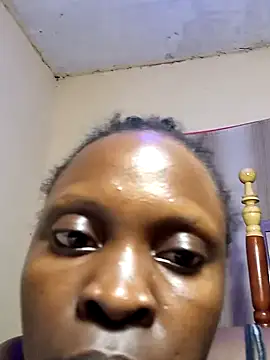 Snapshot of pretty_amaal chatting on December 2, 2024, 6:21 pm pretty amaal online show from December 2, 2024, 6:21 pm