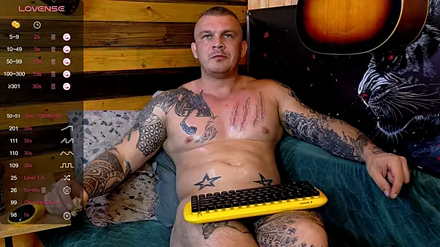 MrrKray online show from June 21, 2026, 9:06 pm
