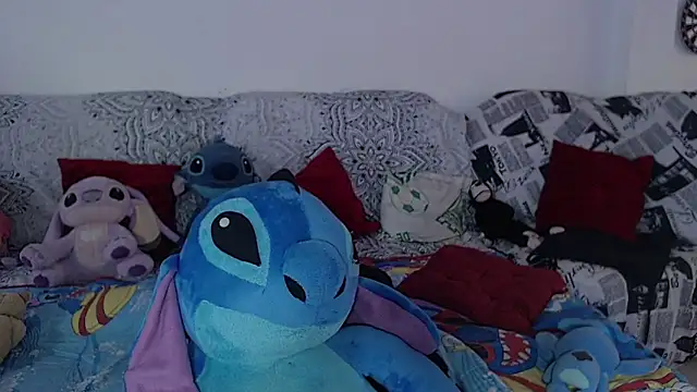 kitty22  online show from January 14, 2025, 2:00 pm