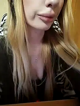 Snapshot of Elza_kom chatting on March 2, 2025, 11:50 am Elza kom online show from March 2, 2025, 11:50 am