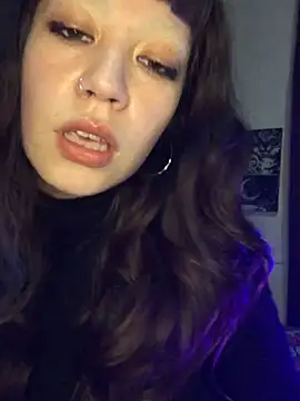 Fo0xybby online show from July 28, 2026, 2:40 am
