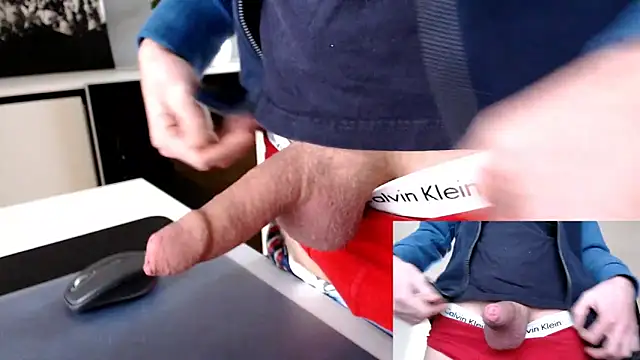 Snapshot of sperma_tributes chatting on February 11, 2025, 8:15 am sperma tributes online show from February 11, 2025, 8:15 am