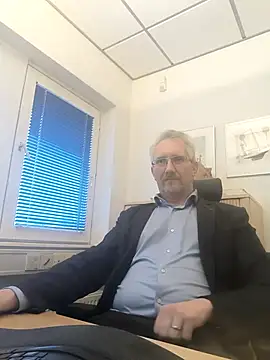Snapshot of tom-swede chatting on March 11, 2025, 3:45 pm tom-swede online show from March 11, 2025, 3:45 pm
