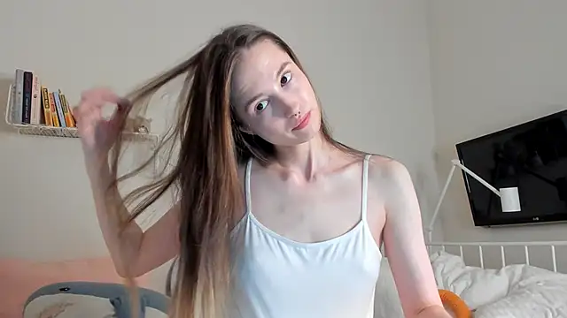 Snapshot of NeonShine chatting on February 20, 2025, 3:12 am NeonShine online show from February 20, 2025, 3:12 am