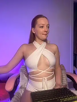 Radiants two online show from September 26, 2025, 3:16 pm