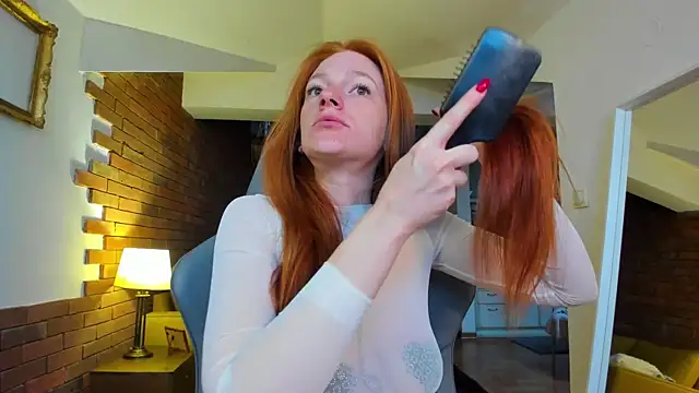 Aliceginger99 online show from November 12, 2025, 6:14 am