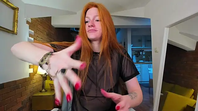 Aliceginger99 online show from November 15, 2025, 6:11 am