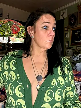 sexyasscougar online show from November 8, 2025, 1:28 am