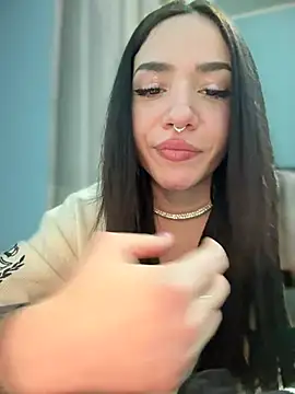 Snapshot of ShannonShanny chatting on January 24, 2025, 6:35 pm ShannonShanny online show from January 24, 2025, 6:35 pm