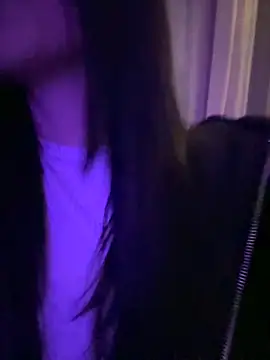 Snapshot of ShannonShanny chatting on March 2, 2025, 10:27 pm ShannonShanny online show from March 2, 2025, 10:27 pm