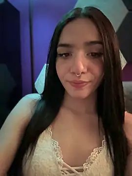 Snapshot of ShannonShanny chatting on March 9, 2025, 12:31 am ShannonShanny online show from March 9, 2025, 12:31 am