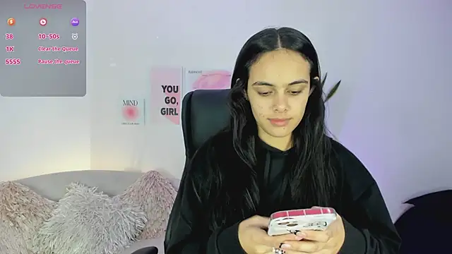 Snapshot of ChloeHarper_ chatting on February 20, 2025, 12:36 pm ChloeHarper online show from February 20, 2025, 12:36 pm
