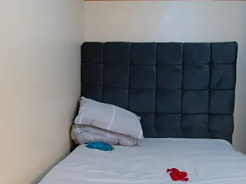 Kimberllie s online show from December 5, 2024, 7:16 am