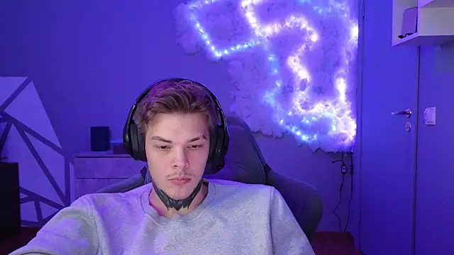 DENIS HERE online show from December 8, 2024, 3:45 pm