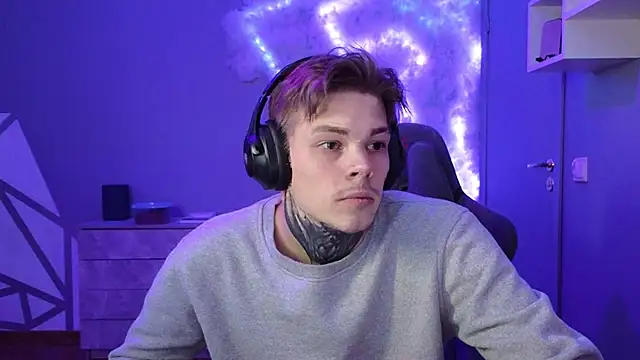 DENIS HERE online show from December 8, 2024, 6:50 pm