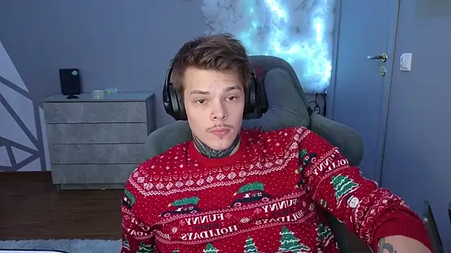 DENIS HERE online show from December 31, 2024, 3:09 pm