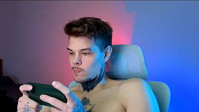 DENIS HERE online show from February 22, 2026, 3:07 am