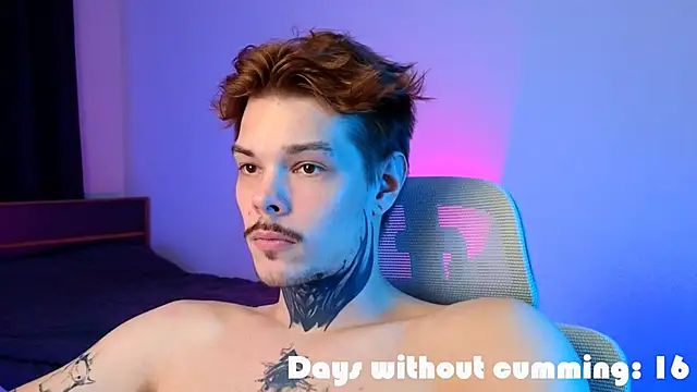 DENIS HERE online show from April 3, 2026, 7:56 pm