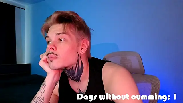 DENIS HERE online show from April 20, 2026, 11:02 am