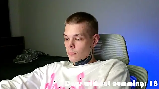 Snapshot of DENIS_HERE chatting on May 22, 2026, 11:54 pm DENIS HERE online show from May 22, 2026, 11:54 pm