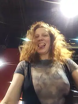 Exhibitionsplit online show from March 7, 2026, 10:51 pm