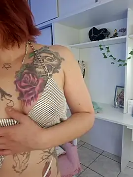 Snapshot of Ahrya_ chatting on March 9, 2026, 4:44 pm Ahrya online show from March 9, 2026, 4:44 pm