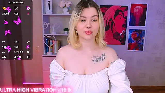 cutie mili online show from February 1, 2025, 8:29 am