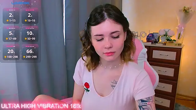 cutie mili online show from September 9, 2025, 7:08 am