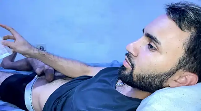 Snapshot of Dar_milk chatting on January 24, 2025, 7:51 am Dar milk online show from January 24, 2025, 7:51 am