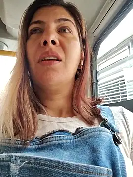 scarlett moore online show from February 15, 2026, 2:25 pm